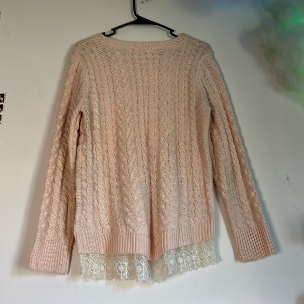 Pink sweater - Picture 3 of 3